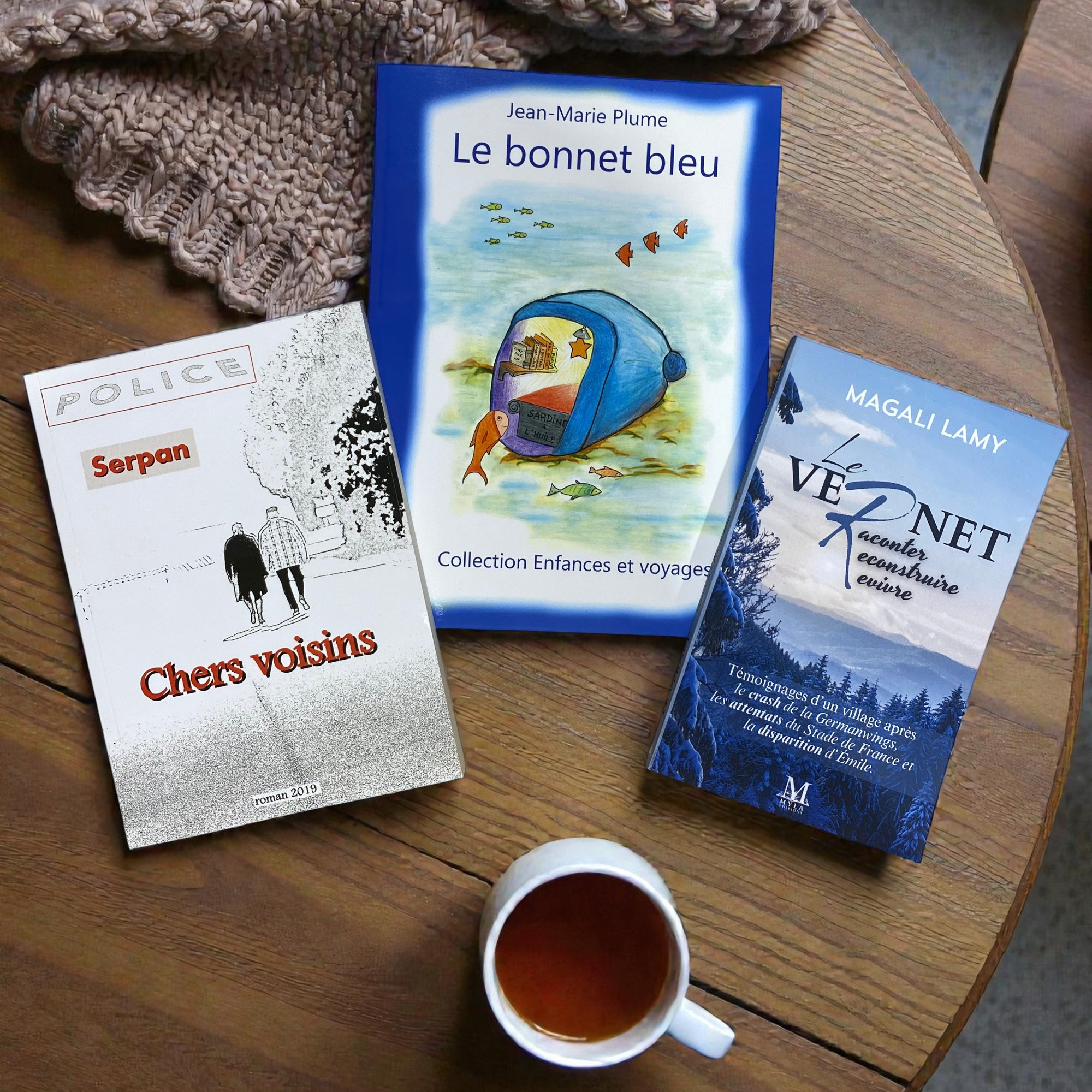 Livre et &eacute;criture locale - Lecture sous le plaid - Savoir-faire artisanal